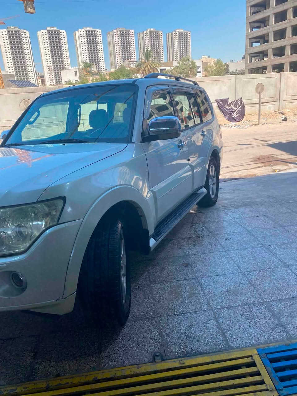 باجيرو
موديل 2008
ماشيه 170
صبغ جاملغ امامي جهت السائق
السعر 130
غير متواجد ع الفيس
مكلف بالنشر 
للاستفسار ‭***********‬
