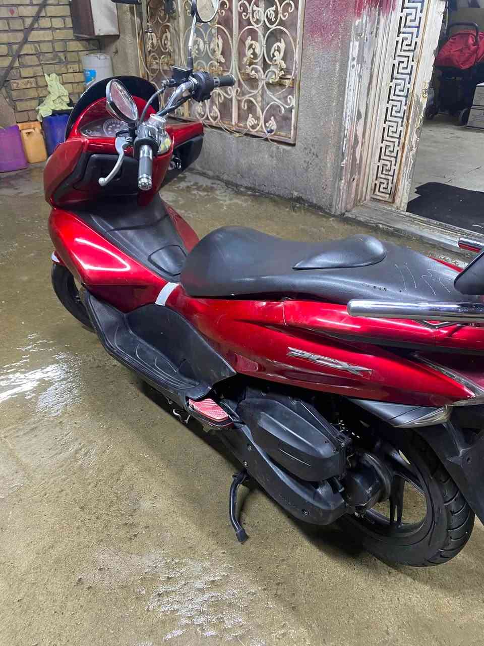 السلام عليكم دراجة بي سي اكس150cc دراجه كامله مكملة نگره سلف بيها تلحيضات بسيطة السعر 1350 بيها مجال حك الجية واتساب ***********
