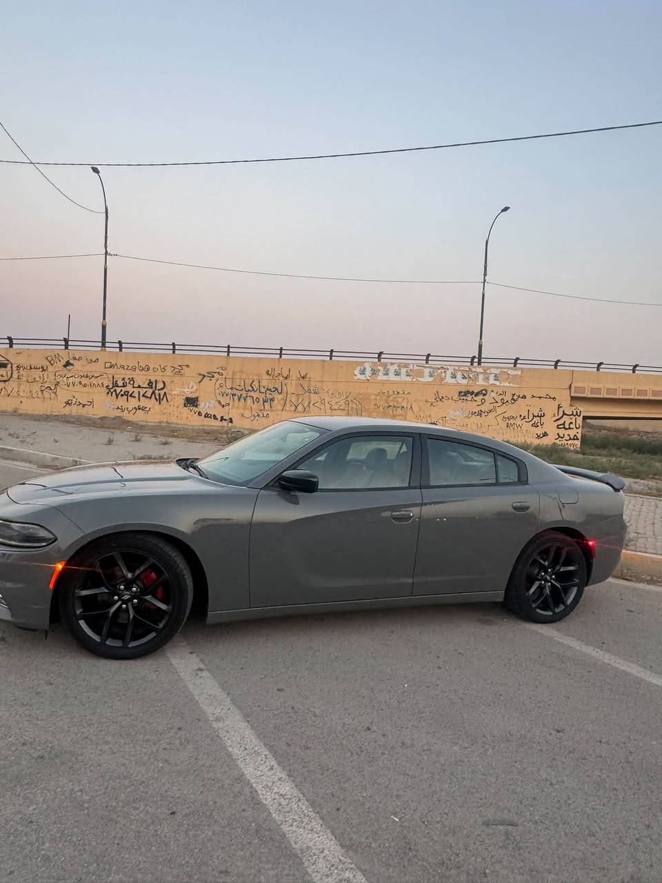 جارجر SXT • ٦ سلندر • ٧٨ الف ميل