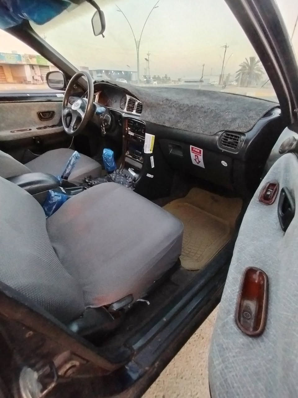 السلام عليكم سوناتا تو رقم انبار تحويل مباشر سنويه جديده
كير عادي نظيف مكفول
محرك 2000 مفتوح المرغوب مكفول
كهربايات عالي ناصي اشاير دبل اشاير كلها شغاله
كيجات كلها شغاله 
صدر نظيف
تخم تاير نظيف سبير وير
مكفوله من ضربه 
دواخل نظيفه 
مسوي ادامه بلكات نوزلات فيت بم دسكات كلها عليها ادامه جديده 
السعر ٣٣ وبيها مجال للشراي 
مكان السياره الرمادي ***********
