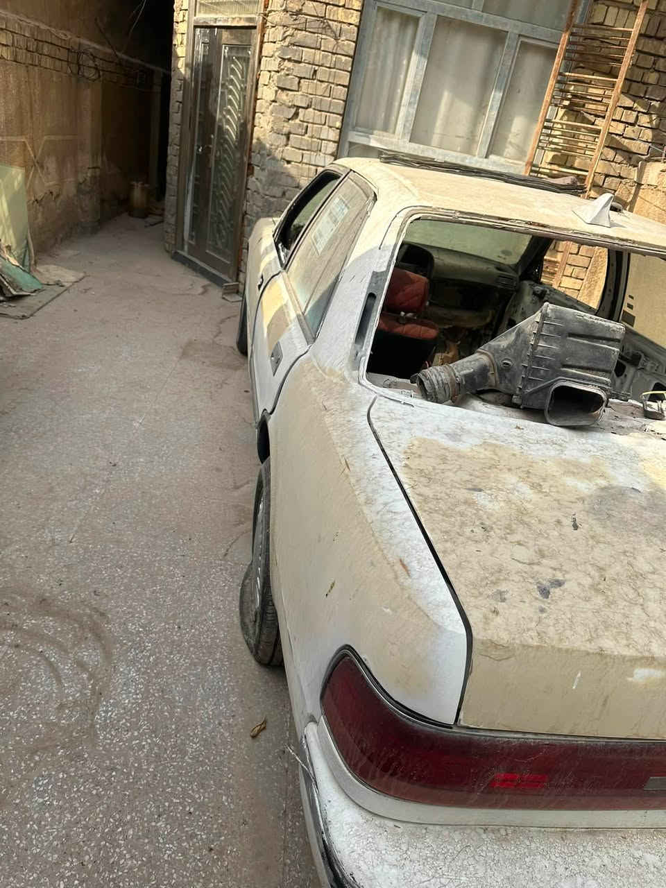 سلام عليكم اخوان كروسيدا يسرى بلاد رقم ذي قار تحويل تكمل صبغ السيارة ثاني يوم تحويل لوحاتها ضايعة اني اطلعهم الك الله شاهد وقت ماعند ياكمل السيارة تنطي بس ٥٠٠ الف الصباغ وتكمل السيارة ونقص بطاين وتغليف الدشبول امانة الله ورسولة ١٧ ورقة بس كير ومحرك شاد كل عراضها موجودة  سعرها ٣٢ وبيها مجال مكاني بغداد ***********
