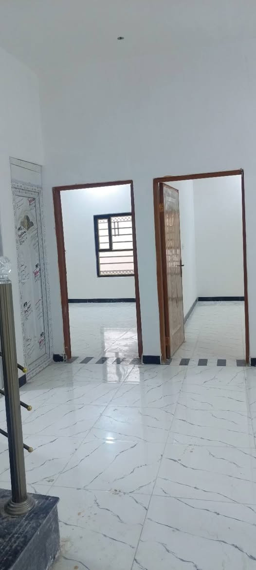 💎بيت للبيع بناء حديث 💎
🔸 طابو زراعي عراقي 
📝نسخه من الطابو + وكاله
⭕تتكاتب مع صاحب الارض مباشر

🗺️#الموقع
 البصره ابي الخصيب  شارع الوسطي
(العاكوليه)
🔹المساحه 100M²

🌼يتكون من
2غرفتين
▫️ صاله 
▪️ديوانيه 
🏺مطبخ 
🧩طارمه
🚾صحيات(داخلي و خارجي)
💸#السعر 53 مليون قابل للتفاوض
▫️▪️▫️▪️▫️▪️▫️▪️▫️▪️
 واتساب
💯كافه الخدمات متوفره
⭕ موقع مميز  
▪️مدارس قريبه
▫️ماء حلو كهرباء اناره
▪️شوارع مبلطه
✔️باقي التفاصيل 🔑
***********
