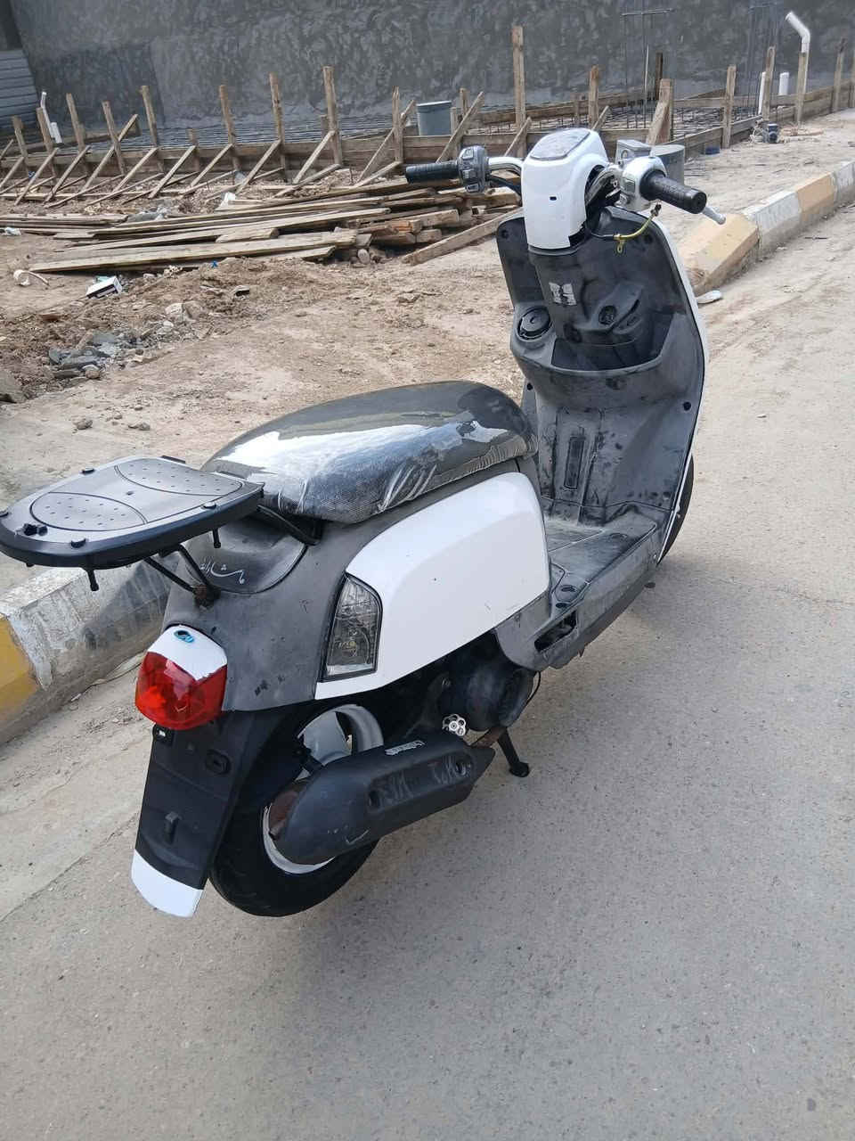 بوليس • كابريتر