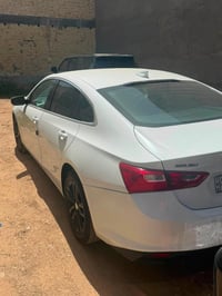 للبيع فقط بدون مراوس  ماليبو Lt موديل 2018 حادثها مرفق رقم ديالى   بني...