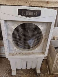 مبردة • حجم كبير • امبير قليل