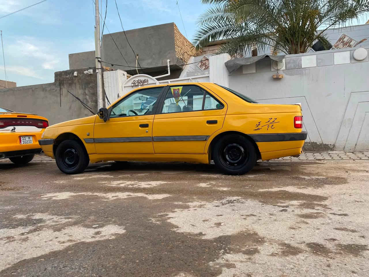 سلام عليكم بيجو لميس ٢٠١٦
سياره جاهزه بيه بس المكينه خيط بخر كلش بصيط 
البقي كفاله تبريد وي السويج سياره مكفوله 
مكان السياره الديوانيه 
***********
