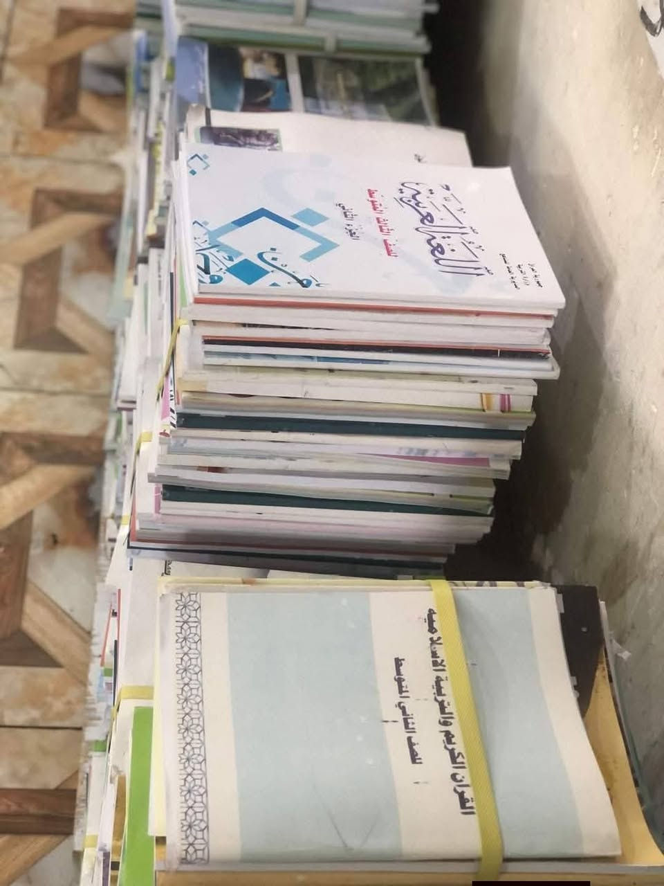 ملازم • مهني متوفر • توصيل
