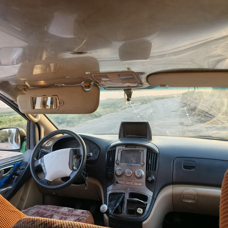 سلام عليكم سياره للبيع او مراوس بتريله رينو او سكانيه سياره كفاله محرك لا تنقيص ولا تبخير تبريد شغال ثلج العنوان واسط دبوني ***********
