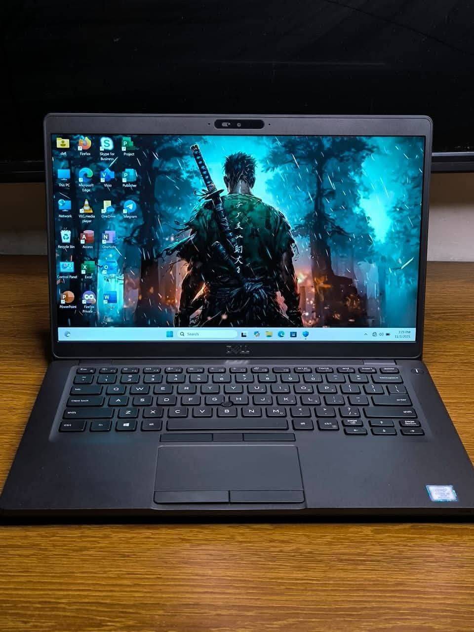 ديل Latitude 5400 • i5 الجيل 8 • ٢٥٦GB SSD