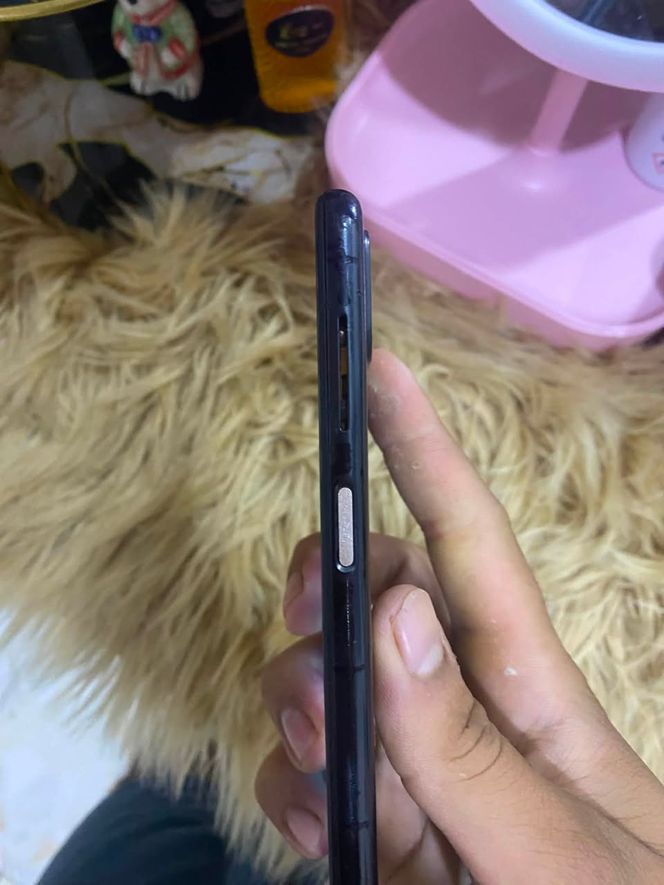 اسلام عليكم شباب عندي هاذه جهاز A12جهاز حلو ومرتب يفيد جماعت عماله شحنه يخبل لا صرفيه ولا شي جهاز اذاكرته 64شاشه مالته مكسوره بس مامثر علي ابدد وتعلي وتنصي مشلوعهه مخليلك اختصار تعلي بي وتنصي جهاز سعره كلش مناسب 40قفلل ربع ماطيح بعد رقمي ***********عنواني البصرة القبله حي الشهداء
