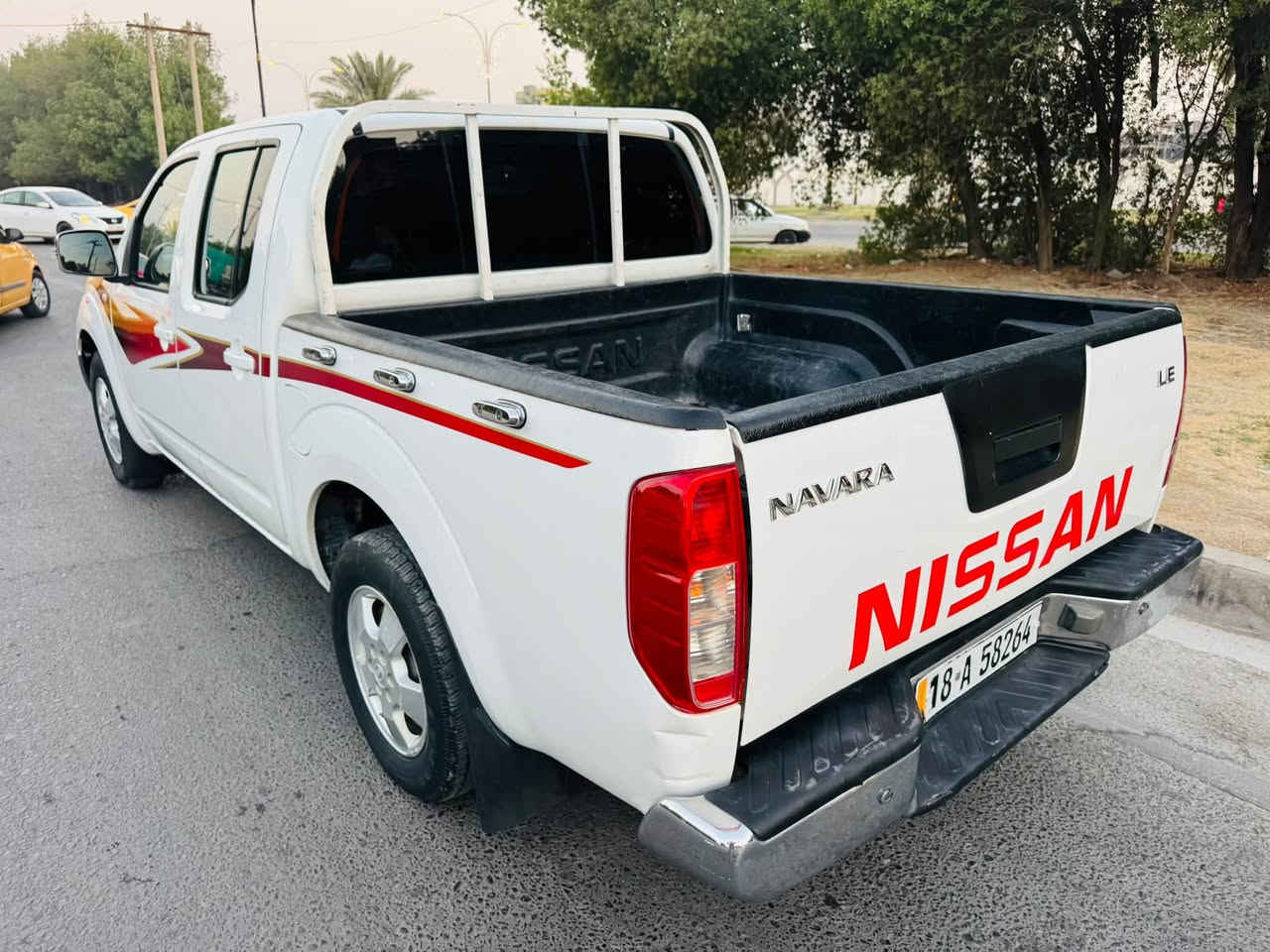 للبيع *********** السعر 95 نيسان نيفارا موديل 2011 رقم بابل دولي فول اوتوماتيك بدون حادث بدون تبديل السيارة جديدة وجاهزه كير ومحرك بحاله جيدة حداديتها جديد تبريد السعر 95 مكان السياره كربلاء المقدسة
