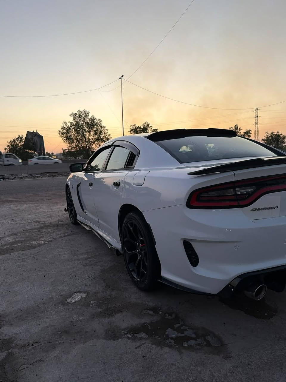 ماتحصل هيج سعر 🔥 

 جارجر sxt موديل 2016 للبيع  السياره بسمي تحويل ثاني يوم هزه جديده جاهزه مابيها ينقص دوشمه جديده تخم تاير حداده جديده بيها 3 قطع صبخ وبيها بالقماره ع حد شبر  وبيها تصليحات اني  بعدت اماكن وبيها تصليح بالغد لان حادثها امامي  السياره مابيها اي نقص اترايها كل المحافظات
باقي التفاصيل والسعر ***********
غير متواجد على الفيس
