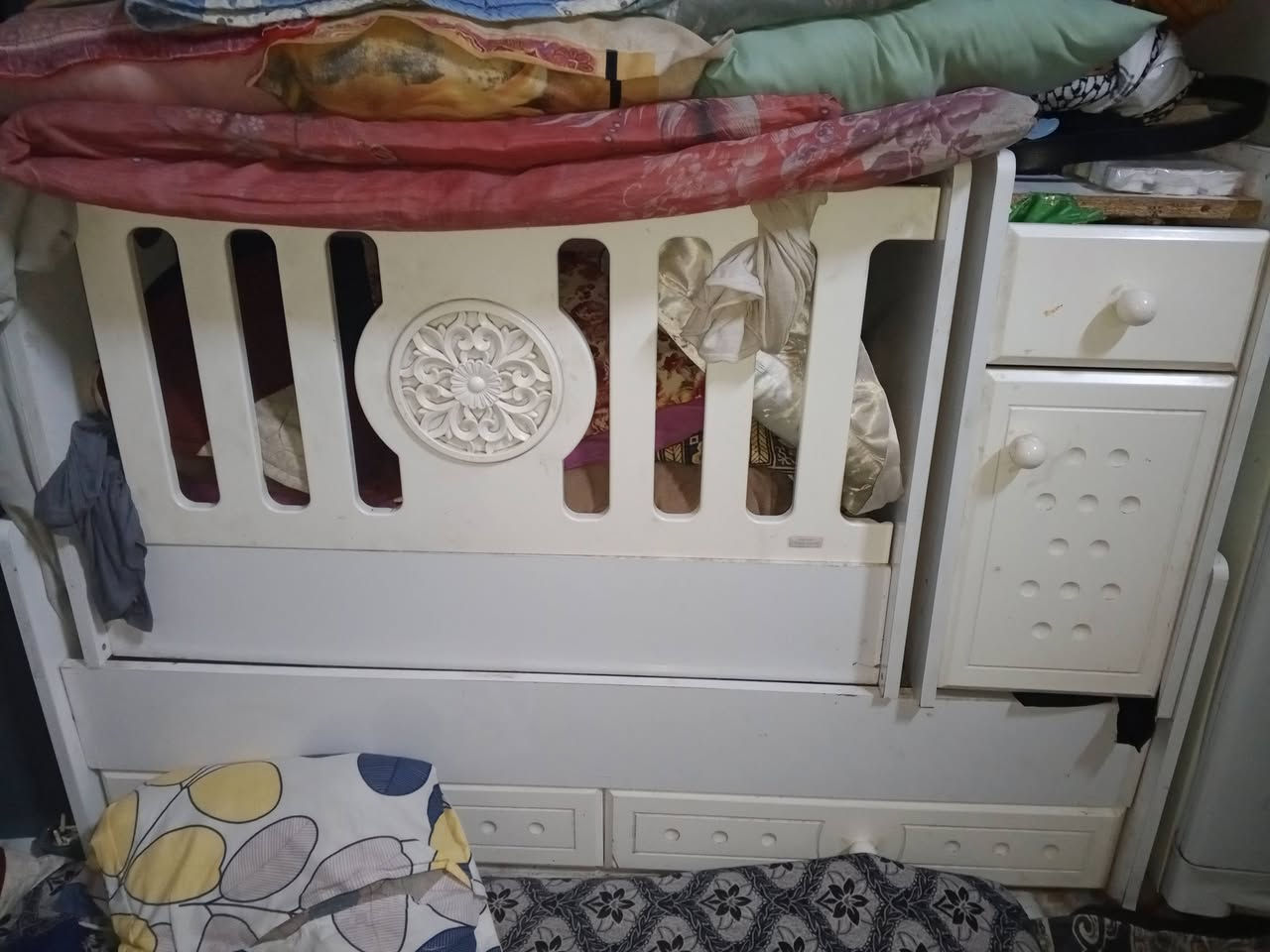 للبيع • غراض • حي القاده محموديه
