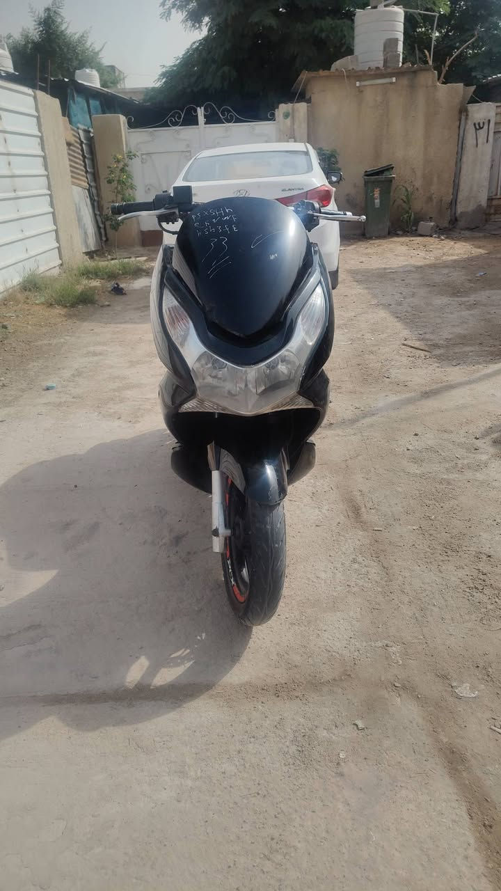 PCX جيل اول • ١٥٠ ياباني • ١٩الف