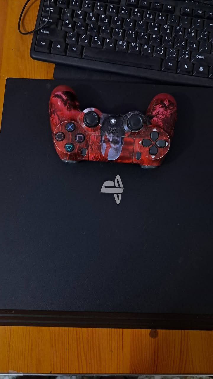 Ps4 pro 1tera 4k+يدة god of war +الالعاب المعروضة
للبيع شلع ب350 وبي مجال مكاني بغداد الدرة 
للتواصل خاص او عبر واتساب ***********

