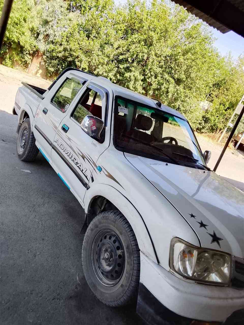 ادمیڕاڵ 2008 بێ بۆیاخ
دوومانگە کابرێتەم بۆ کریوە چوار تایەی لۆکی لە ژێرە ماڵی دۆستە هی محرص نیە بێ کێشەیە......
ناونیشان ڕانیە حاجیاوا
***********
