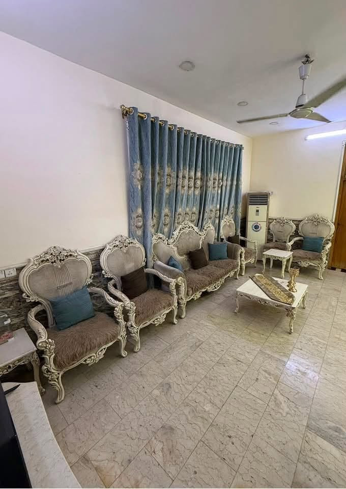 يا الله سلام وعليكم 🙋🏼‍♂️ بيت 🏡 البيع 🔜 بغداد الحسينية

🏠البيت / 200 متر 🔜 قط ونص✅ مرقع 📍البيت 🏠 

📍ل خدمت شارع / مدرسه اليرانيه 🔜 مقبيل المصوصف📍

طبي 🏥 شارع ماله 20 🔜 البيت رضيه مرمر✅  لبنه البيت 🏡 

        سنه / 2021/ عرض خاص يم مكتب سجاد الكعبي

        ☎️تصال عله رقم تلفون ☎️(*********** )
