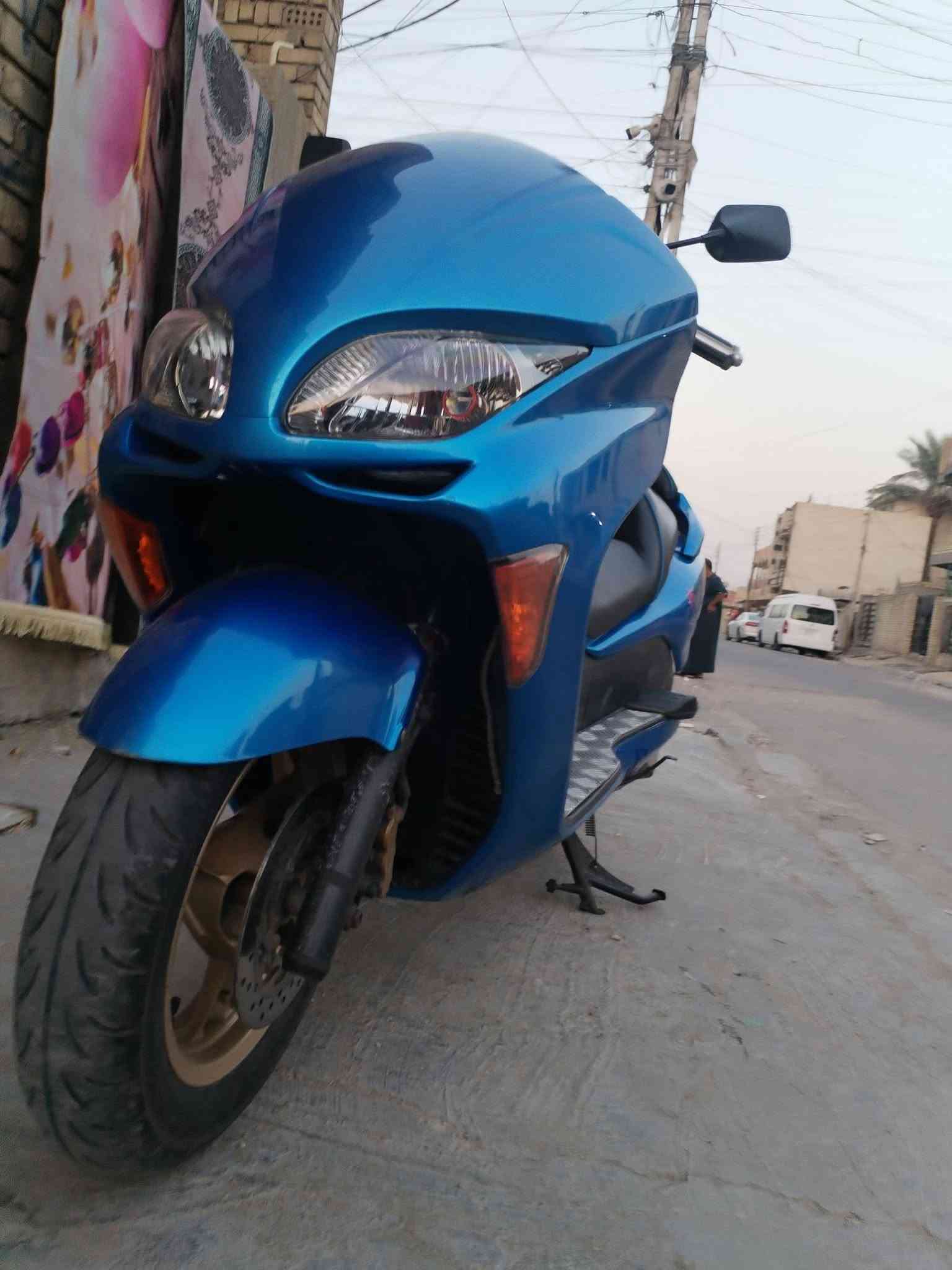 سلام عليكم دراجا فورزا صفر تسعه  دراجا جاهزا من كلشي بلاديا مكفوله من كلشي الدراجا جاهزا ماذب ربع عليها العنوان بغداد حي نصر ***********
