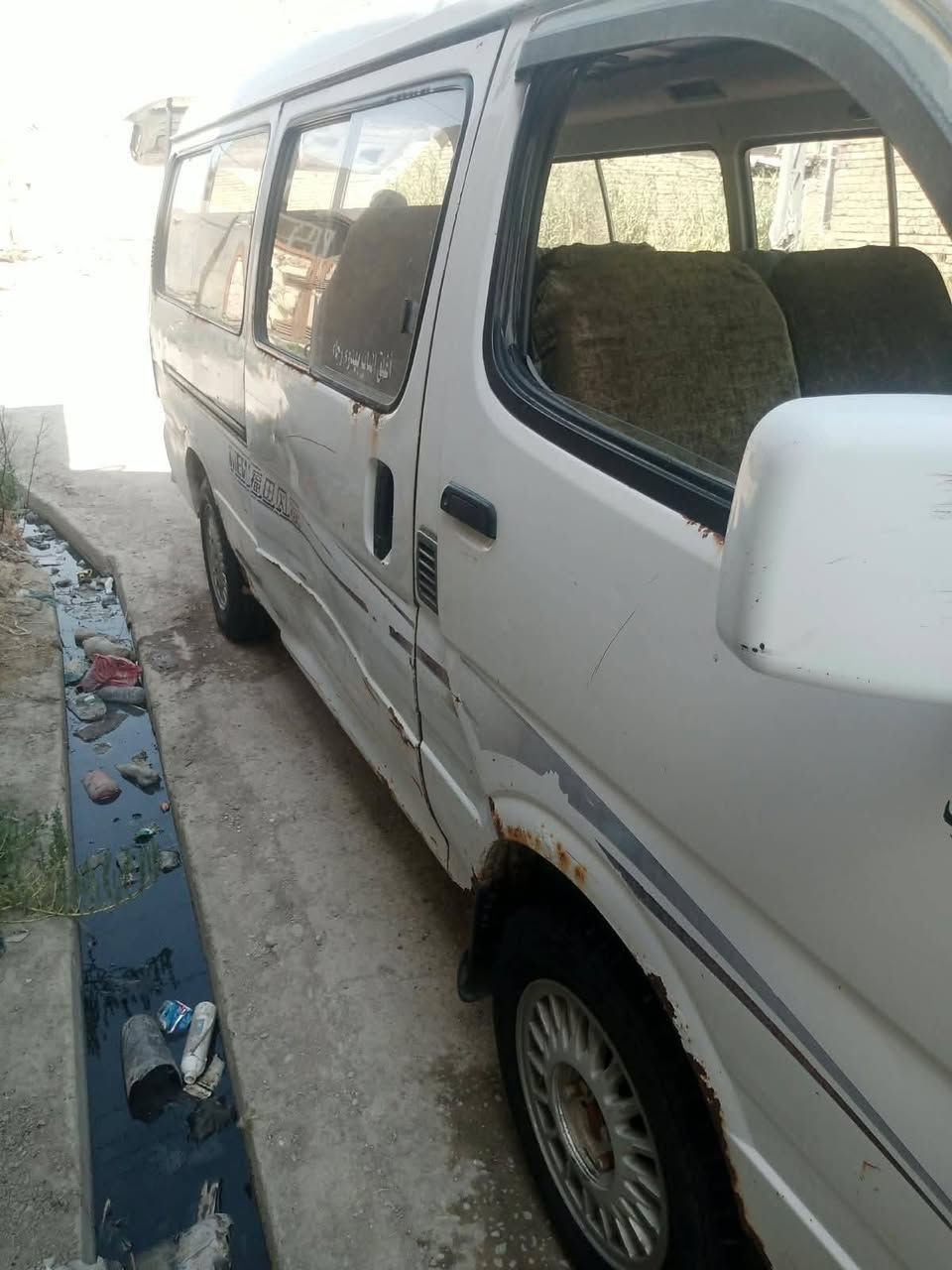 السلام عليكم سياره فتون 9 للبيع اللستفسار الاتصال ***********
