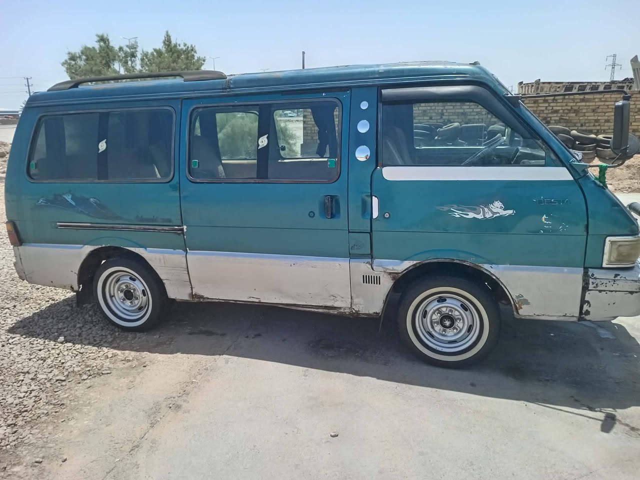 السلام عليكم كيا بستا للبيع موديل 95مكينه وكير جديده سنويه 2030رقم الهاتف ***********السعر 40وبيها مجال
