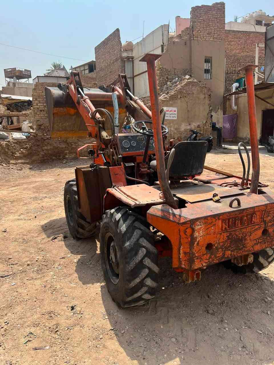 سلام عليكم للبيع كابوتا" (Kubota Loader) ياباني اوراق كامله حجم صغير عل شغل رفع ودفع

السعر : ٣٥ ورقه  

مكاني بغداد باب المعظم / ***********
