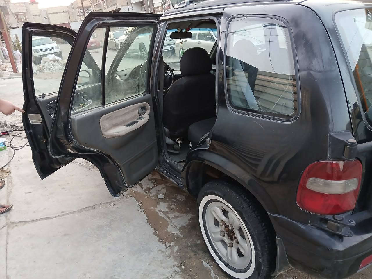 سبورتج ٩٧ للبيع فقط مشروع وطني باسمي كير اوتوماتيك السعر ٣٤ محرك 4s يبخر ينزل من سعرها رقم بغداد. بغداد الشعب موبايل *********** يوجد واتساب غير متواجد على فيسبوك
