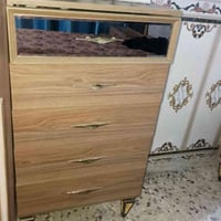 غرفه تركيه للبيع  تسع 9 قطع نظيفه مثل ماواضح في الصور السعر 750 وبيها ...