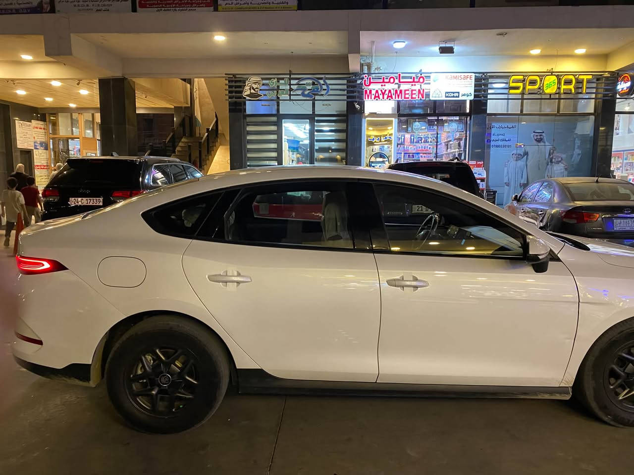 BYD
بي واي دي كن بلاص 2025ماشيه6,000.

المواصفات:(بصمه،كشنات جلد ،مداخل تايبسي،قطعتين تبريد،داخل زيتوني،شاشه جبيره ،حساسات خلفيه ،كأمره خلفيه،أربع وضعيات قيادة)
السياره بيها بارد بالهلال مال الجاملغ الأمامي الأيمن فقط.والسونار مذكور بالمنشور.
السعر:١٩٦٠٠
للاستفسار:***********
