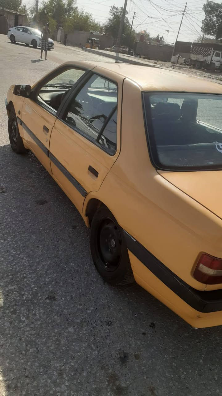 السعر ٢٨
بيجو مديل ١٦ مكفول محرك وكير سياره كل حادث مابيها كفالة عدا بارد بلجاملغ الخلفي شي بسيط سياره خير من الله مكانها كربلاء السعر ٢٨ وبيها مجال بسيط ***********
