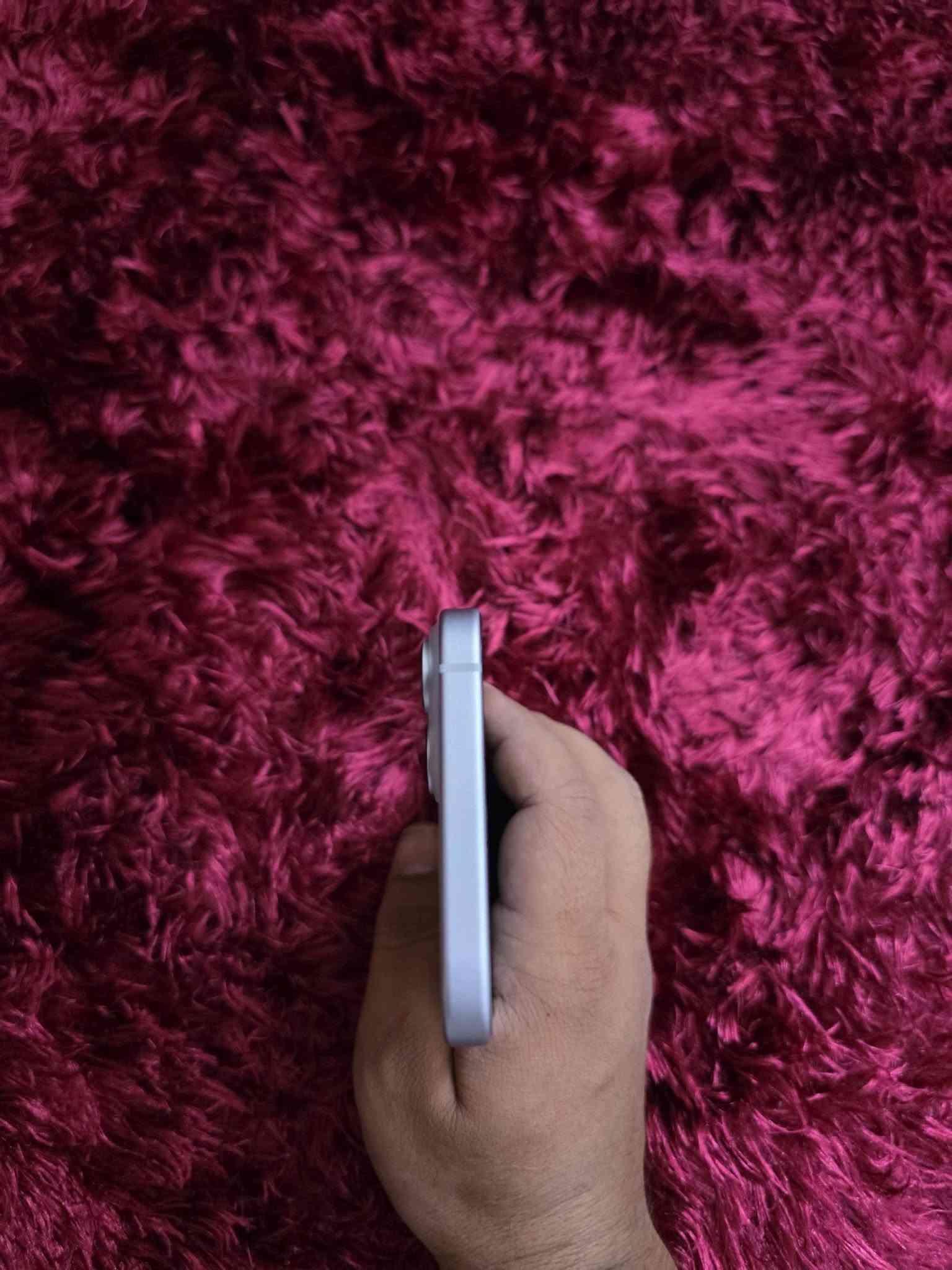 آيفون 15 بلس • ١٢٨ جيجا • بطارية ٨٩%