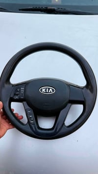 اغراض كيا اوبتما ترهم من 11-14 للبيع 07700532430