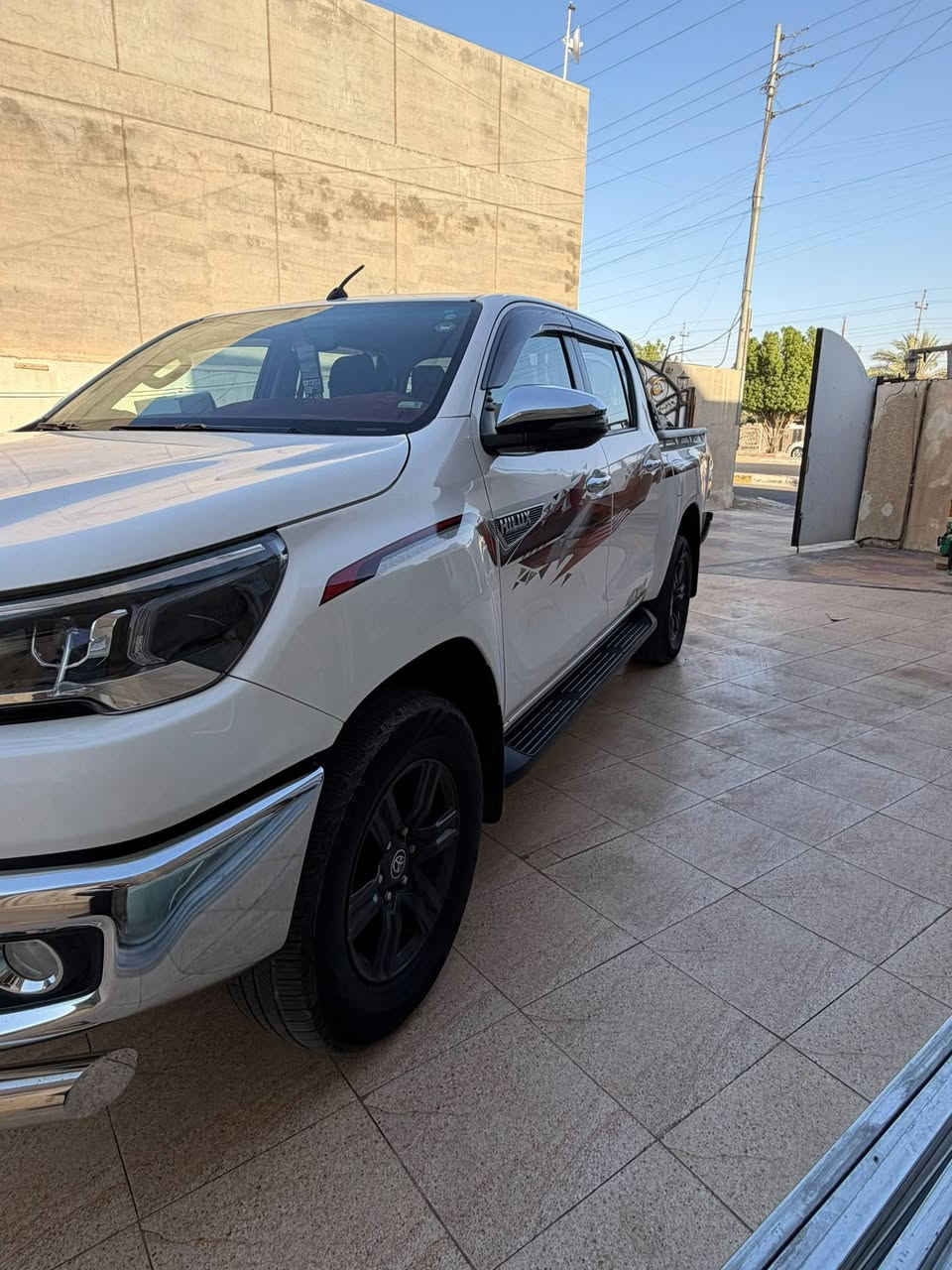 السلام عليكم
فور ويل ساز فول مواصفات  موديل 2022 محرك 2700 كير اوتماتيك مكفولة كفالة عامة فقط رصعة بالدعامية الخلفية مبينة بالصور رقمها اربيل مميز بأسمي تحويل مباشر  ماشية 114 مكان السيارة الرمادي  السعر 310 $ وبيها مجال بسيط . للأستفسار الاتصال او واتساب .

***********.
