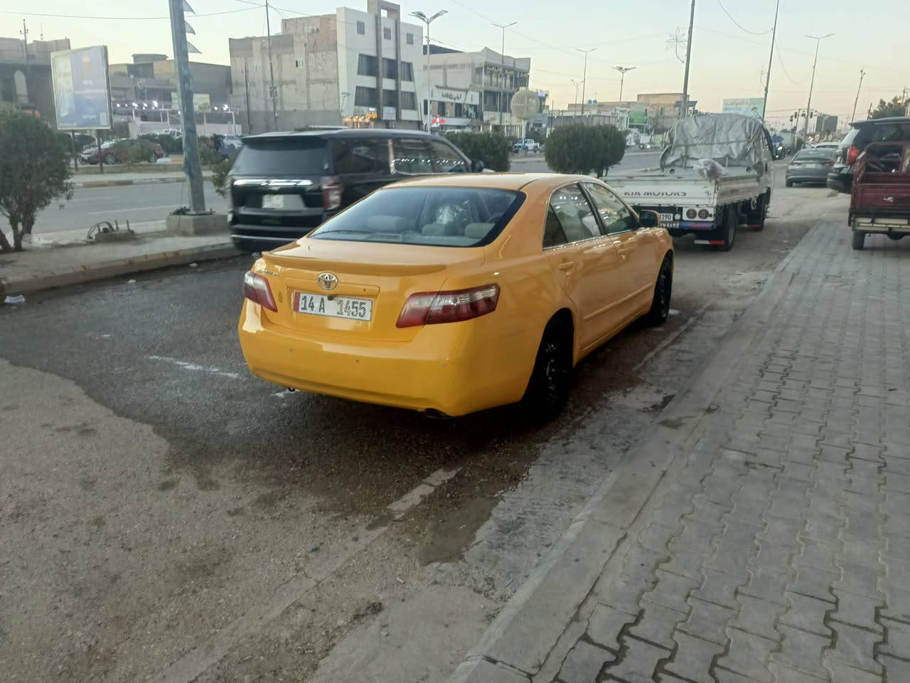 بيع او مراوس 
السلام عليكم كامري موديل 9خليجي سياره احلا من صور  مكينه 2400 جاهزه مكينه كير حداديه جديده تخم تايرجديد مصفره هيئة وغرامات باسمي سنوية ل2030 رقم نكليزي  بيها جاملغ الامامي مبدل بدون عابر سياره جاهزه تبريد مايشتغل نقص بس كنبريسر *********** مكانها سماوه
