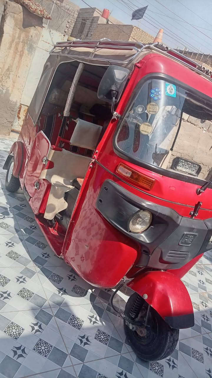 سلام عليكم تكتك مديل ٢٠٢٢ رقم كربلاء مشروع وطني بسمي شرط التحويل مكاني كوت بيها لغد مكينه ناعمه و تكتك نظيفه السعر بثمانيه وميتين وبيها مجال لشراي الاستفسار *********** والسيبايه وياهه

