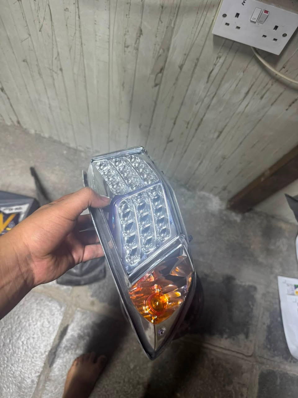 سلام عليكم غراض تفصيخ كلمن وسعره وموجود توصيل
***********
