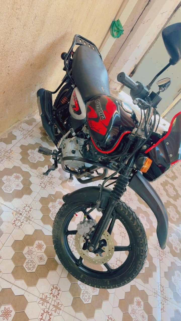 السلام عليكم ورحمة الله وبركاته بوكسر موديل 2022 نضيفه ما مفتوه محركه دراجه وضعيت شركه اورق اصولي للستفسار اكثر اتصل ***********
