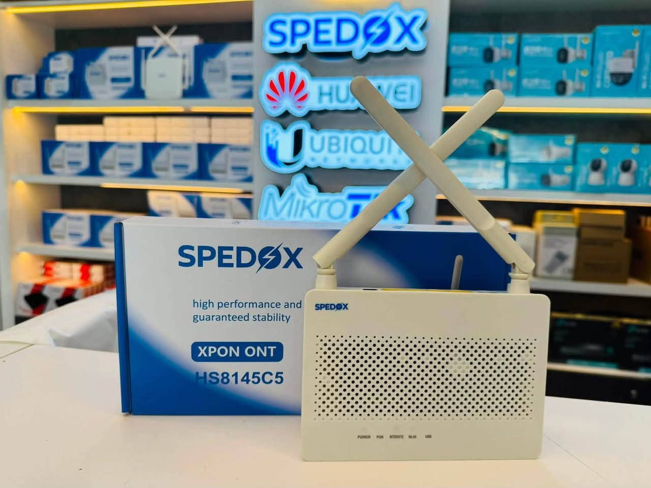 📢 وصلتنا أحدث الراوترات الضوئية الداعمة للمشروع الوطني! 🚀
✅ تدعم جميع الأنظمة:
XPON • GPON • EPON

الأجهزة المتوفرة:

🔹 HS8545M
XPON | 1GE + 3FE + 1VOIP (UPC)

🔹 HS8145C5
XPON | 1GE + 3FE + 1VOIP + Wi-Fi 2.4GHz

🔹 SPEDOX 8546V6
XPON | 4GE + 1VOIP + Dual Band Wi-Fi (2.4G & 5G)

📦 كما يتوفر لدينا:
✔️ كيبلات ضوئية (أزرق/أزرق) و(أزرق/أخضر) بمختلف الأطوال.
✔️ تحويلات فايبر جديدة ومستعملة.
✔️ جميع مستلزمات وأجهزة شبكات FTTH.
✔️ راوترات وأجهزة Fast بديل STS.
✔️ بيع بالجملة والمفرد، مع شحن إلى جميع المحافظات.

📩 للاستفسار والطلبات، راسلوا الصفحة أو تواصلوا معنا مباشرة.

‎متوفر توصيل الى بغداد وجميع المحافظات 🚙🚗      

‎‏‎📞*********** 
‎‏‎📞*********** 

📲 رابط التواصل على واتساب مباشر
https://wa.me/9647759500059
https://wa.me/9647838334480

‎📍 العنوان : شارع الصناعة مقابل الجامعة التكنولوجية فلكة باب الرئاسة 

#العالم_التقني #FTTH #XPON #GPON #EPON #SPEDOX #Fast #Fiber #ONT #STS #Internet #Iraq

