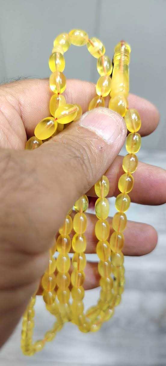 سبحه كهرب بولوني حر ١٠١  گصه زيتوني صافيه  خاليه من  الشوائب بوزن ٢١ غم شاهد أصلي قياس الحبه ٥.٥ في ٨ مليم سعر الغرام ٦.٥ دينار عراقي يعني بسعر كلي ١٣٦  الف للاستفسار والحجز الاتصال على الخاص والتوصيل مجاني لجميع أنحاء العراق حصرا
