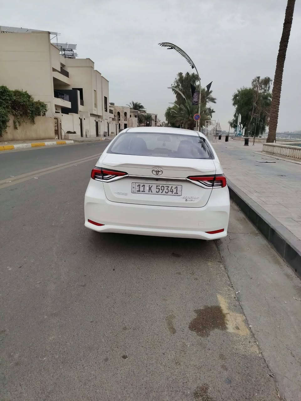 كورولا خليجية • ماشي ١٣٠٠٠ • كفاله عامه