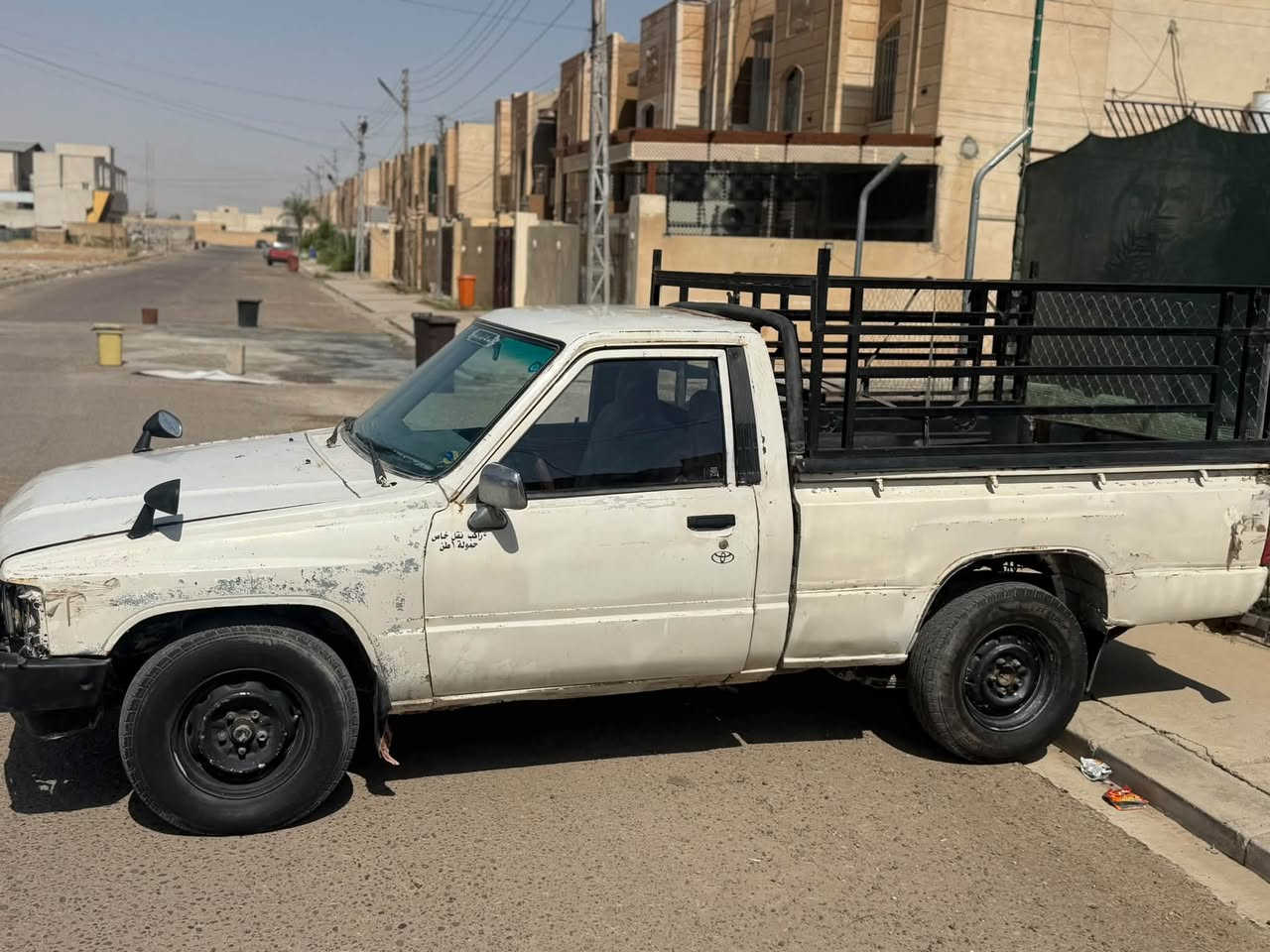 السلام عليكم 
سياره بيكم تيوتا موديل ١٩٨٥ 
الرقم سليمانيه 
سياره نظيفه محرك وكير واكسل والكشر كدام عينك 
تبريد السياره شغال 
السنويه ساقطه 👍
انطيك وكاله عامه بيه 
مكاني تكريت 
رقم الهاتف ***********
