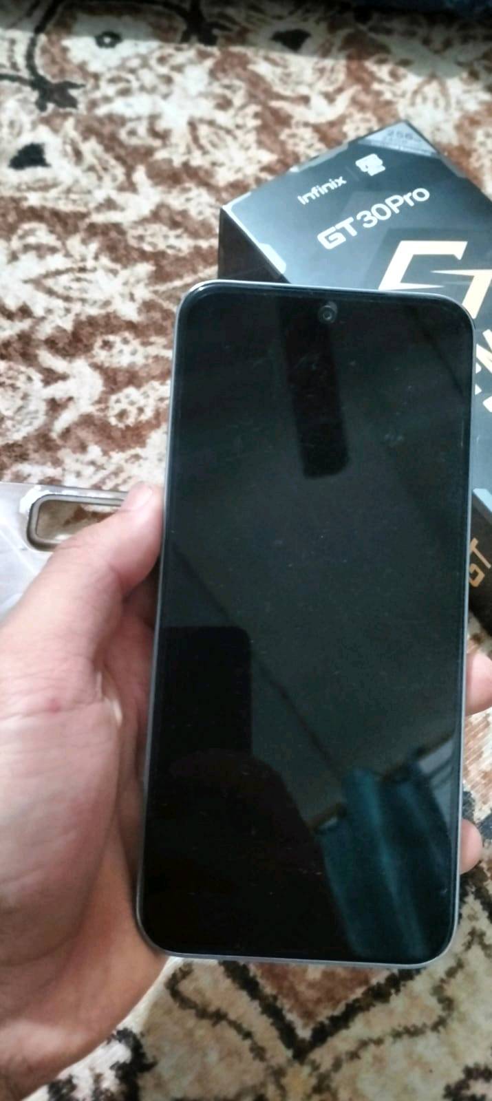 سلام عليكم جهاز infinx GT 30pro  جديد مستخدم قليل سعر 350 مكاني بغداد بلديات الرقم ***********بس واتساب