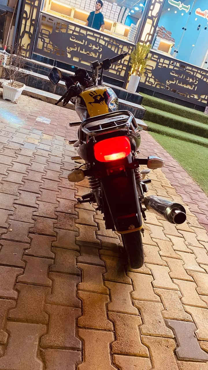 مكلف بالنشر
للبيع او مراوس 
بدراجه كير ماريد رص
🛑((السعـر550)) 

 اهم شي بي اوراق حتلو منفيس 

هيوشه موديل2018
اوراقهه كامله مكمركه
 كمرك الانبار كامل
 باقي بس التسجيل
المحرك خير من الله
 صافي وناعم ونضيف

الكير كله شغال وصافي 
1و2و4و5 كلهن شغالات 
بس النمره 3 متشتغل 
بس يمشي طبيعي 
صارله فتره هيج نروح ونجي بي 
من ال2 تبدل عال4 

الكهربائيات شغالات 
لايت شغال سكن شغال 
ماصده جديده
بك لايت شغال 
اشاير شغالات
دشبول كله شغال 
الرون شغال 
حساس النمر شغال
عداد البنزين شغال
اضائة الدشبول شغالة 
شغاله اول نكره سلف او هندر
 بس مرات السلف ما يشتغل
 يرادله فلاوين 

بريكات امامي شغال فوول 
بريك خلفي شغال خفيف
دبلات امامي شغالات
دبلات خلفي شغالات 
العنوان الرمادي 
🛑((السعر 550)) 
اني مكلف بالنشر 
هـ***********
شراي اتصل 
عندك مراوس راسلني او اتصل
اذا مو شراي او ماعندك مراوس 
 لا تعلق ولا تراسل ابد
