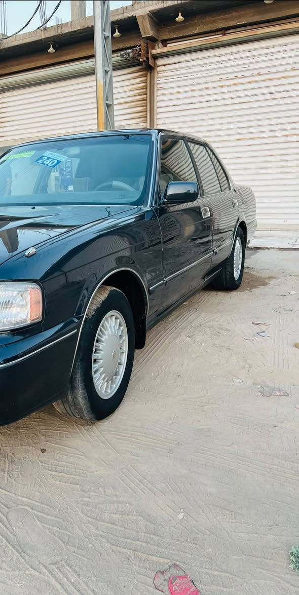 السلام عليكم
للبيع ارنب طويل موديل 1995 رقم بغداد مشروع وطني تحويل ثاني يوم گير ومكينه 2500 ديلكو جدد حدادية تخم تاير تبريد ثلج السيارة كفاله كص ونقل وعيب شرعي وضربة واصوليات مصبوغه عام جمالية اثر جراد فقد غرفة جديدة دشبول جديد كهربائيات كله شغالة سيارة جاهزة من كلشي 
السعر 80وبيها مجال 
العنوان البصرة ابي الخصيب
الرقم ***********
