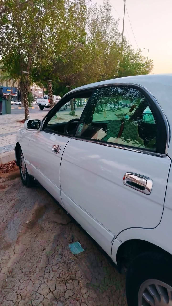 سلام عليكم.. سياره بطه متصل موديل 92 سياره مكفوله من الكصه والصولايات والسياره باسمي ومصبوغه عام جماليه..

      سعر 55 بي  المجال  مكاني نجف الاشرف 

***********
***********
***********
