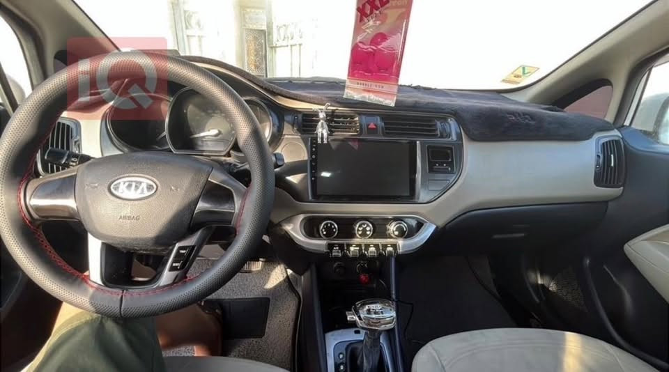 ريو ٢٠١٢ • اوتماتيك • شاشة كاربلاي