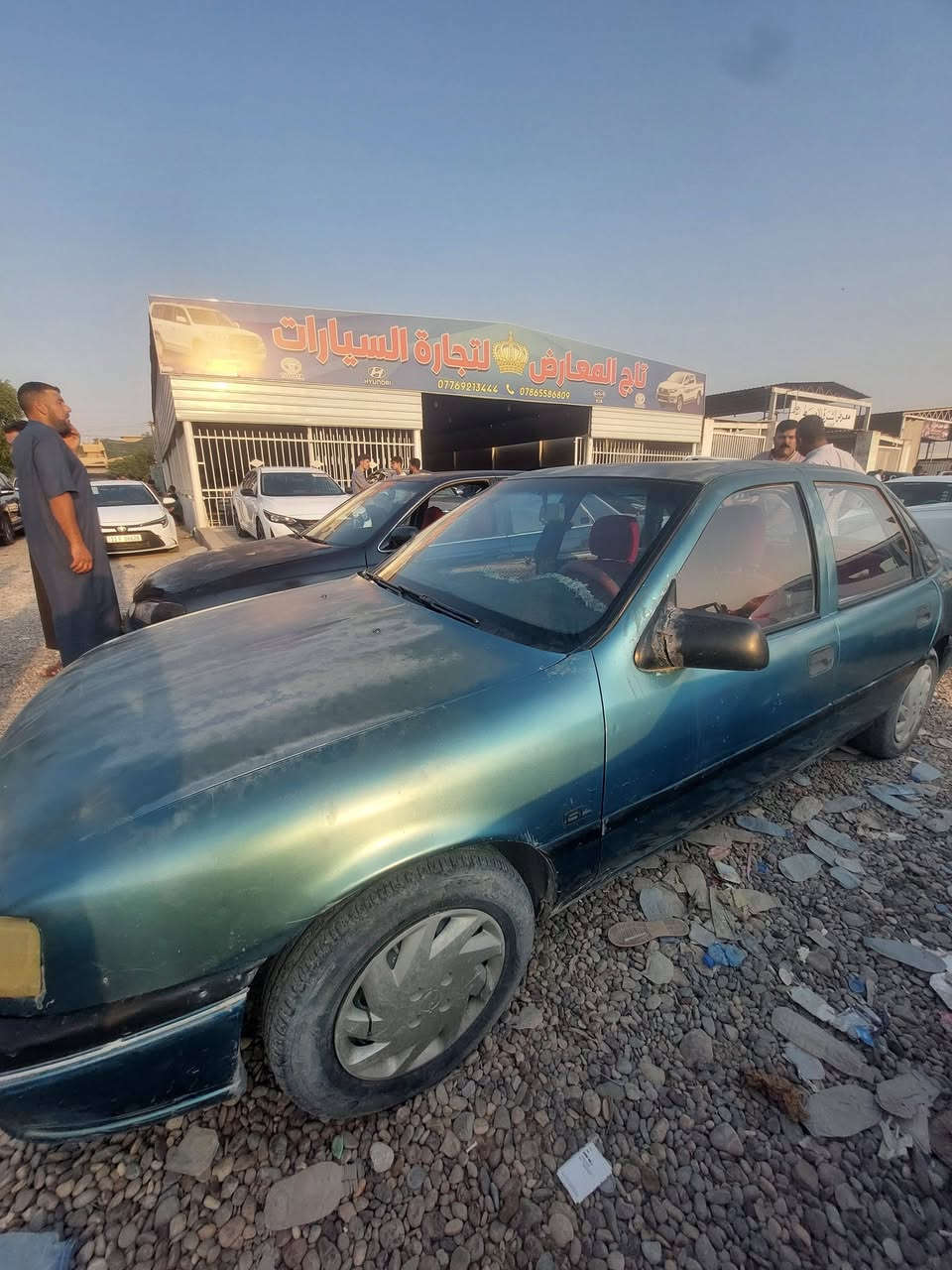 للبيع اوبل فكترا موديل 1992 رقم صلاح الدين ألماني مشروع وطني سنويه لل2028 سياره جاهزه فقط تبخير كلش قليل السعر 22 وبيها مجال مكاني دوانم المعمل  ‎***********

نص مكتوب في الصور:
- 0776921