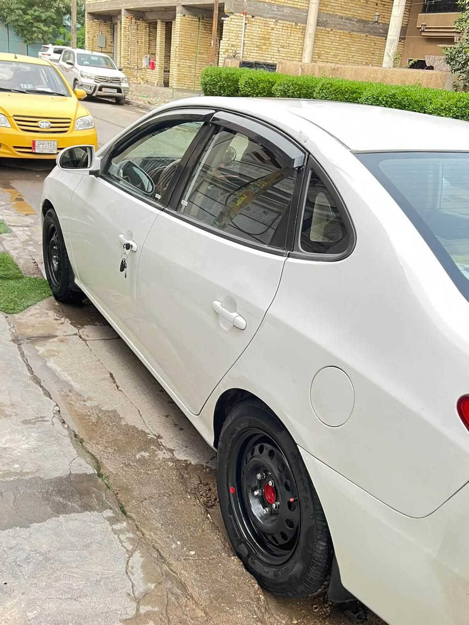 النترا ٢٠٠٩ • مكفولة • فتحة سقف