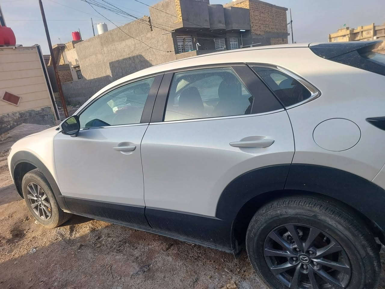 مازدا cx30 موديل 24
حادث موضح بالصور شغاله من امريكا 
ماشيه 19 الف ميل
كلشي ع بلاد 
محرك ٤ سلندر ٢٥٠٠ 
مرقم بغداد شهداء وكاله من ابو شهيد 
السعر 130وبيها مجال 
مكاني بابل الحله
للاستفسار الاتصال على ***********
