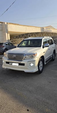 لاندكروز GXR • ٢٠١١ • رقم دهوك