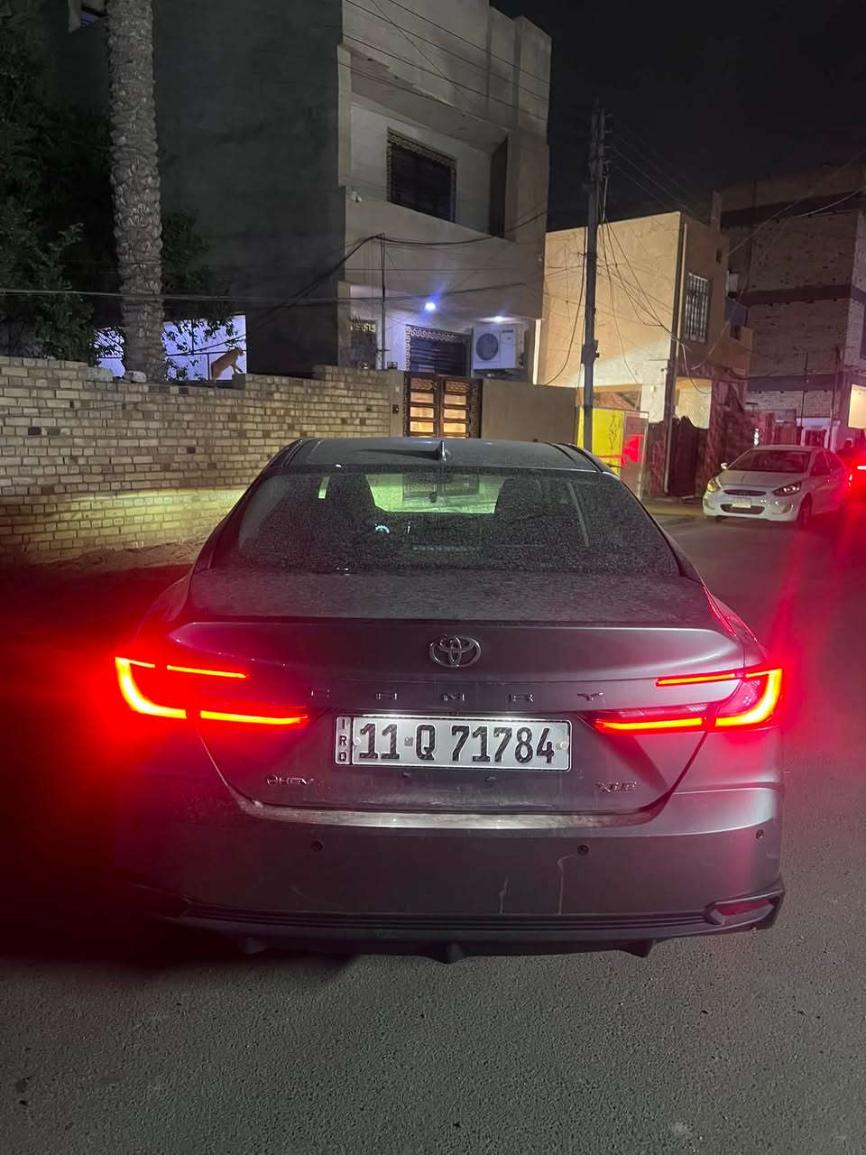 كامري XLE هايبرد • ٢٠٢٥ • رقم بغداد